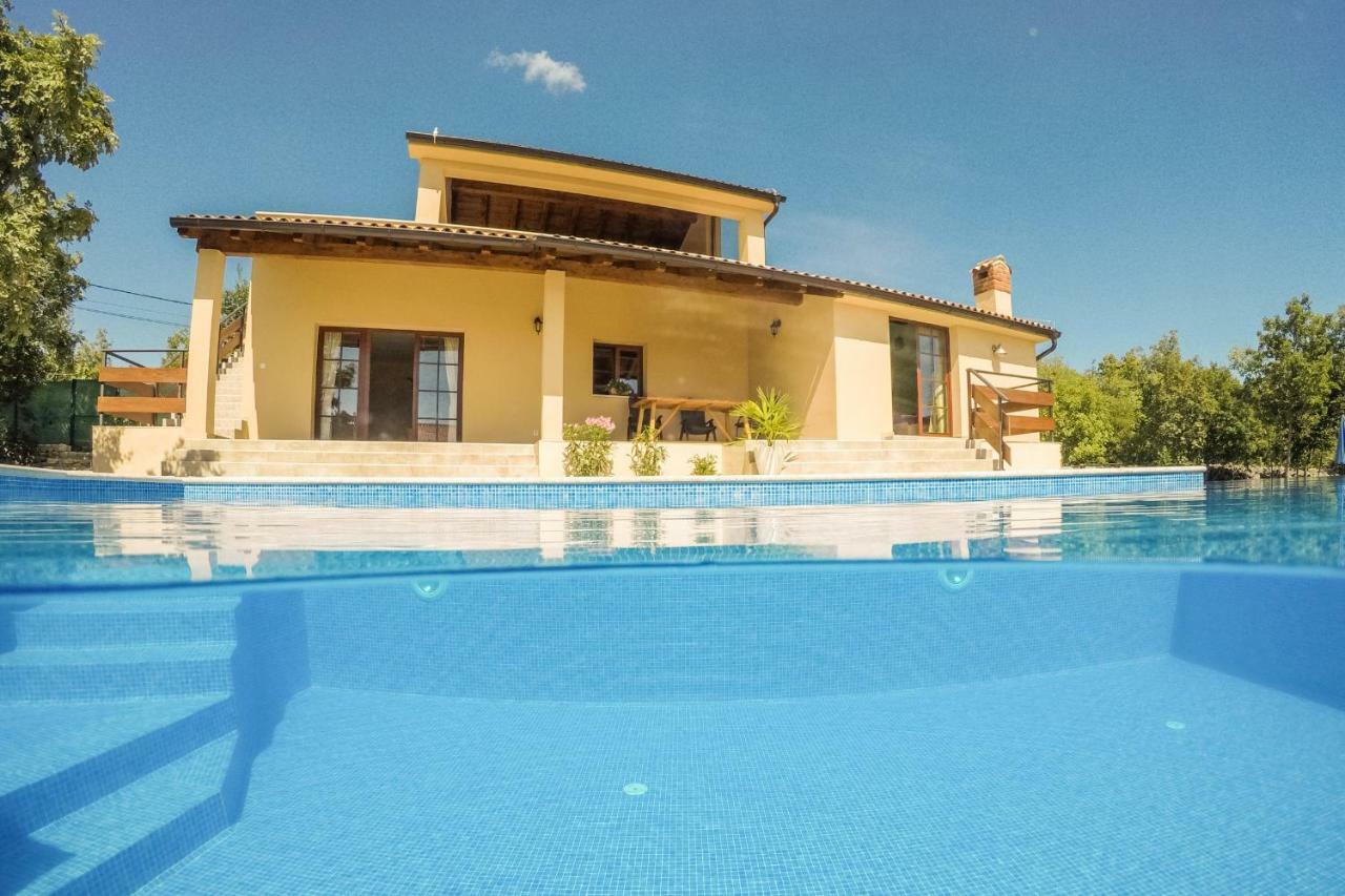 Villa Nabucco Kras Kültér fotó