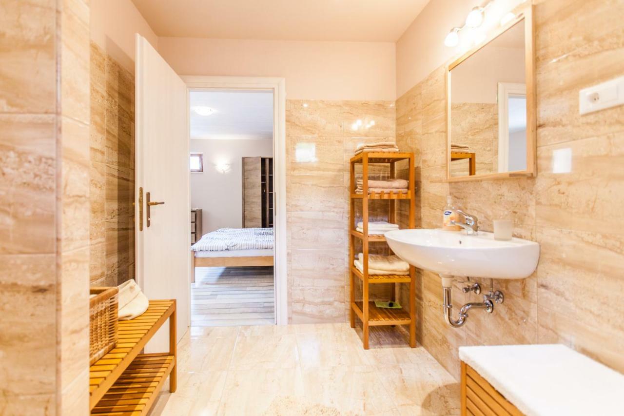 Villa Nabucco Kras Kültér fotó